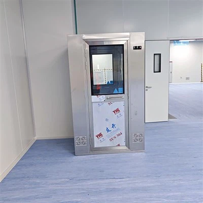 Double Air Shower Room